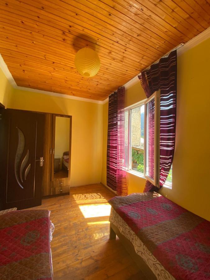 Shaulini Hotel Kashveti ภายนอก รูปภาพ
